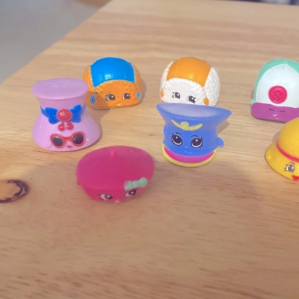 Shopkins Hat Collection - Picture 2 of 4
